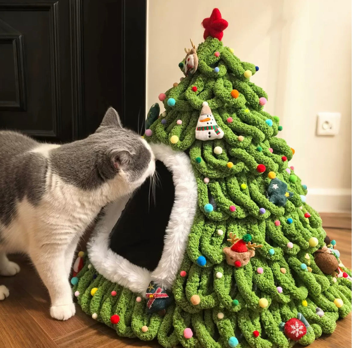 Handcrafted Christmas Tree Enclosed Cat Cave Bed | Cozy Winter Warm Igloo Sanctuary